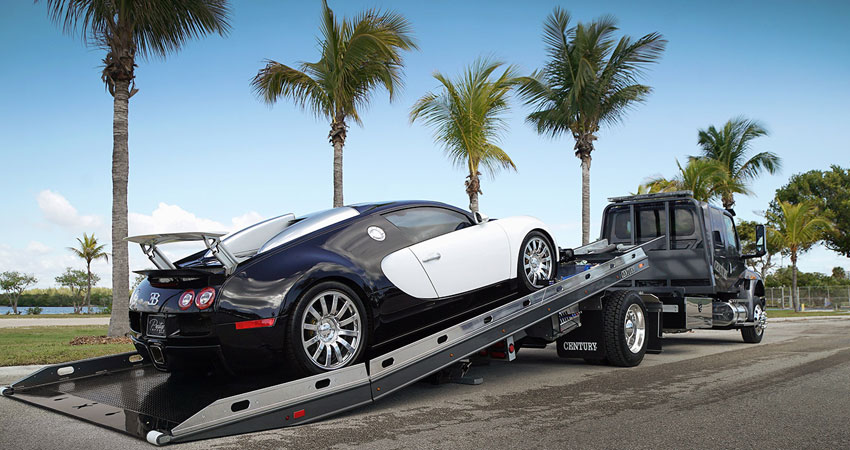 Towing Truck Delivering Luxurios Vehicle - Rebaixados Elite Brasil